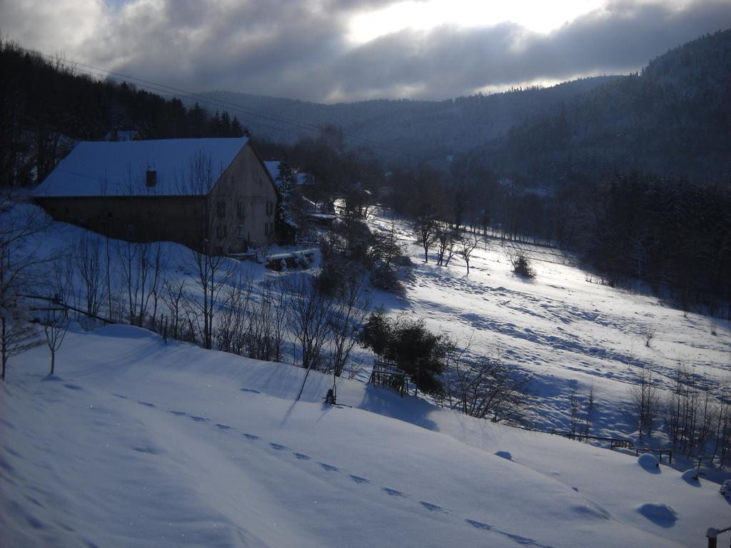 Auberge De La Grange Spa & Sauna พลาฟัง ภายนอก รูปภาพ